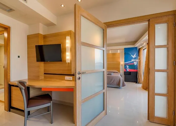 Esperos Mare & Hotell Faliraki