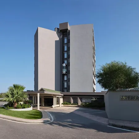 Esperos Mare & Hotel 4*