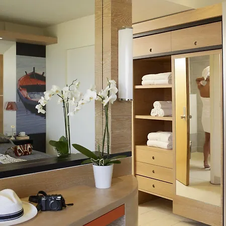 Hotell Esperos Mare &