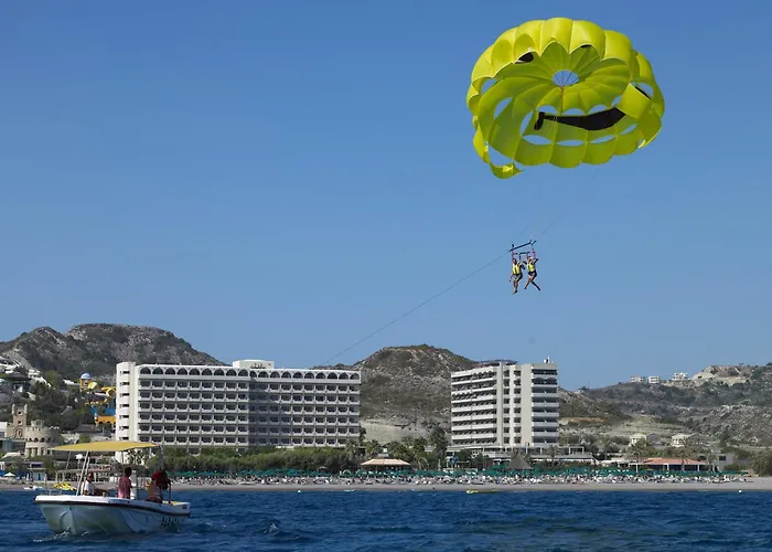 Esperos Mare & Φαληράκι