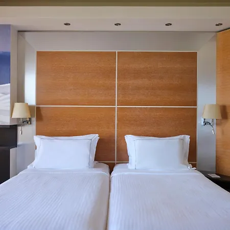 Esperos Mare & Hotel