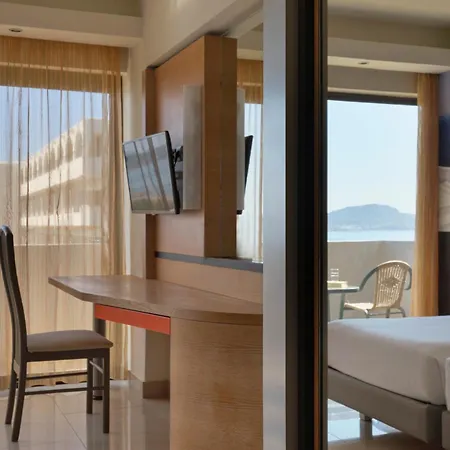 Esperos Mare & Hotel 4*